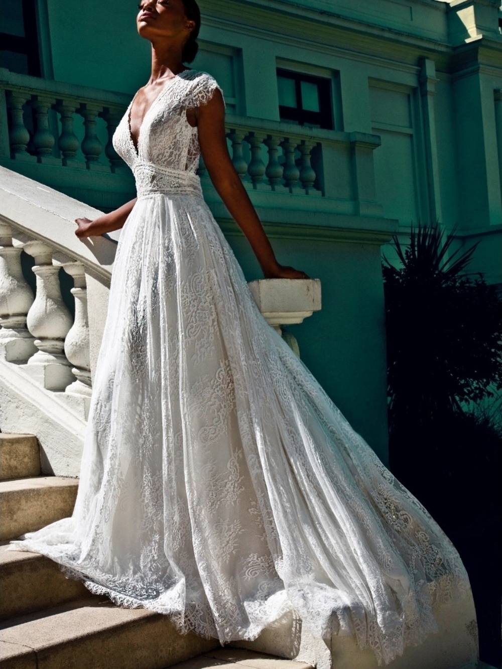 Enzoani Lillium Boho Lace Bridal Gown in Ivory Size 14 Nwot